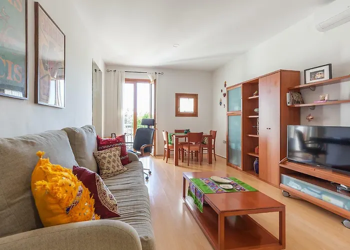 Fantastico Apartamento Con Vistas Calle Betis