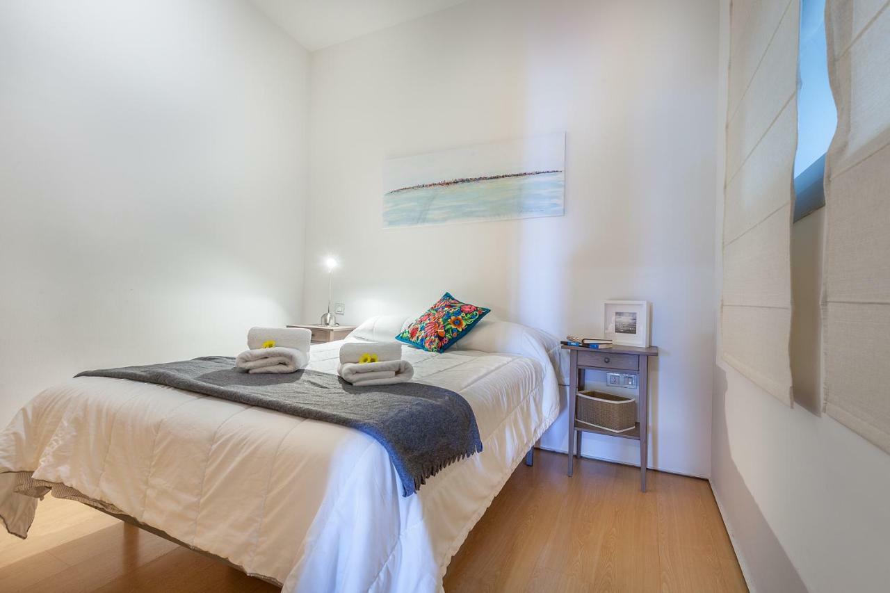 Fantastico Con Vistas Calle Betis Appartement *